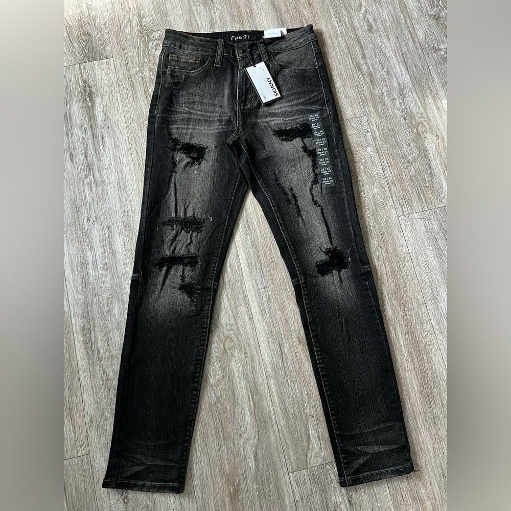 Rue21 Women’s Supreme Flex Skinny Distressed Jeans Black Cotton Denim 28/30